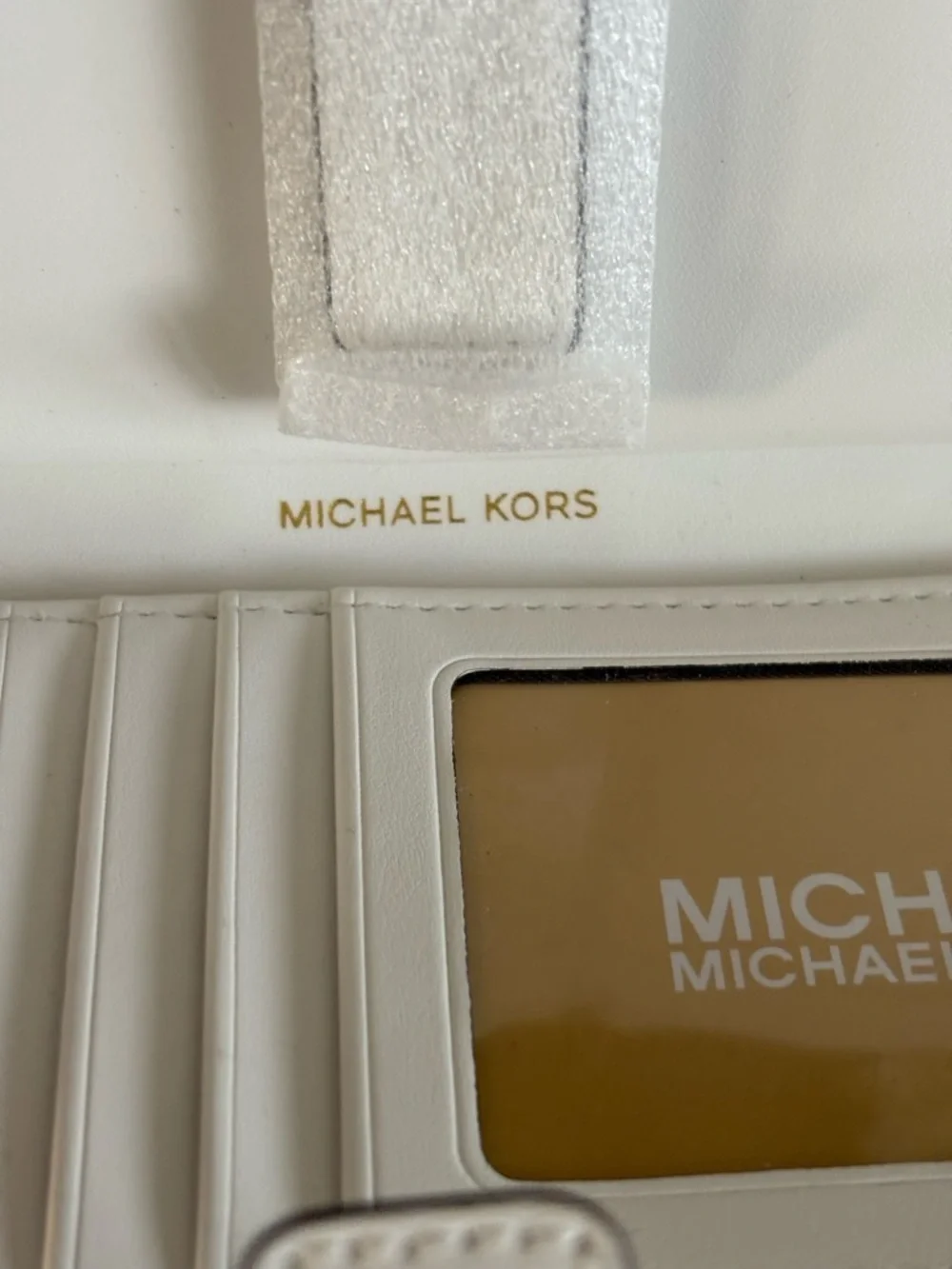 🤍🤍MICHAEL KORS WOVEN JET SET WHITE LEATHER DOUBLE ZIP WALLET/WRISTLET!🤍🤍